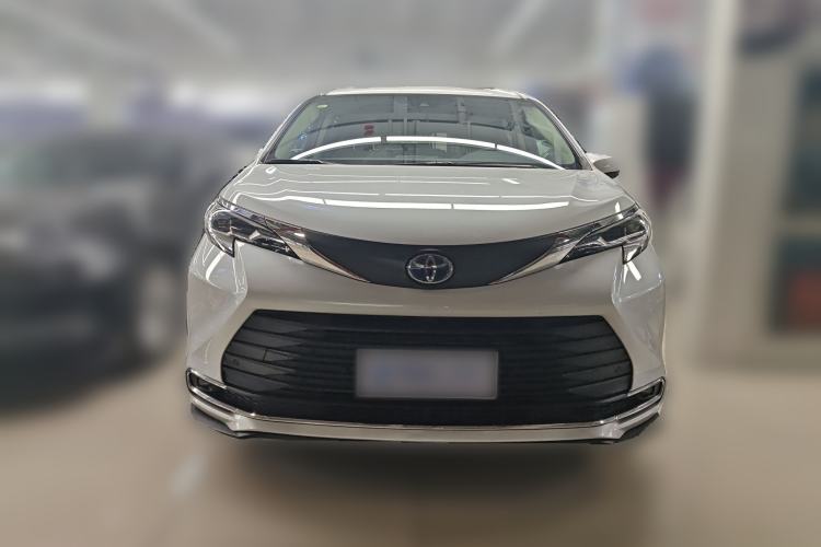 Used Toyota Sienna 2021 2.5L Hybrid Comfort Edition