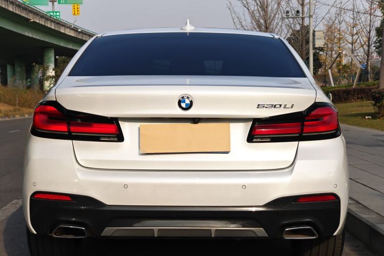 Used BMW 5 Series 2022 Restyled 530Li Luxury Edition M Sport Package
