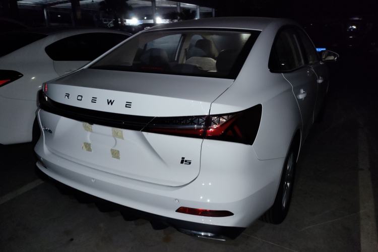 Used Roewe i5 2023 1.5L CVT Luxury Edition

