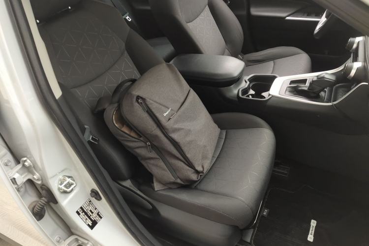 Used Toyota RAV4 2020 2.0L CVT Two-Wheel Drive Fashion Edition
