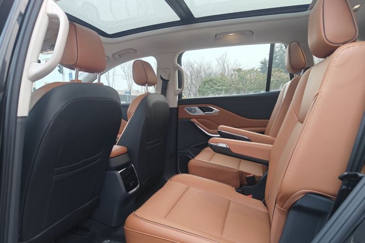 Used Hongqi HS7 PHEV 2025 Model 2.0T PHEV Four-Wheel Drive 2 Million Units Commemorative Edition 6-Seater