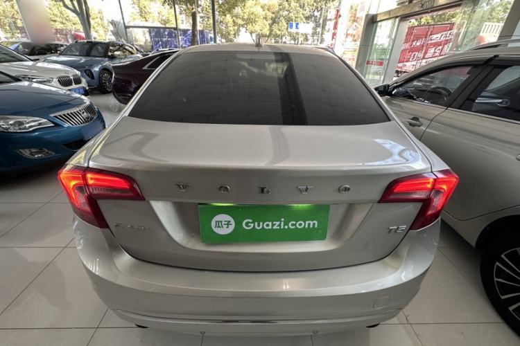 Used Volvo S60 2019 S60L T5 Smart Range Edition
