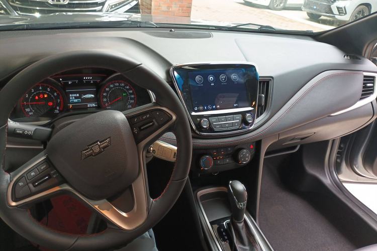 Used Chevrolet Monza 2022 Light Hybrid RS 330T Automatic Comfort Edition
