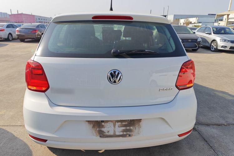 Used Volkswagen Polo 2016 1.4L Manual Fashion Model
