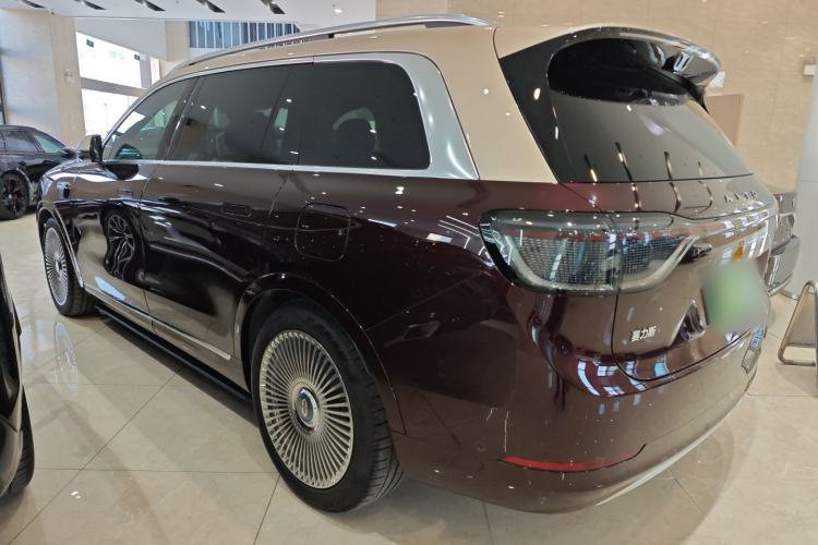 Used Hima AITO M9 2025 Extended-Range Ultra Version 52 kWh 5-Seater Edition
