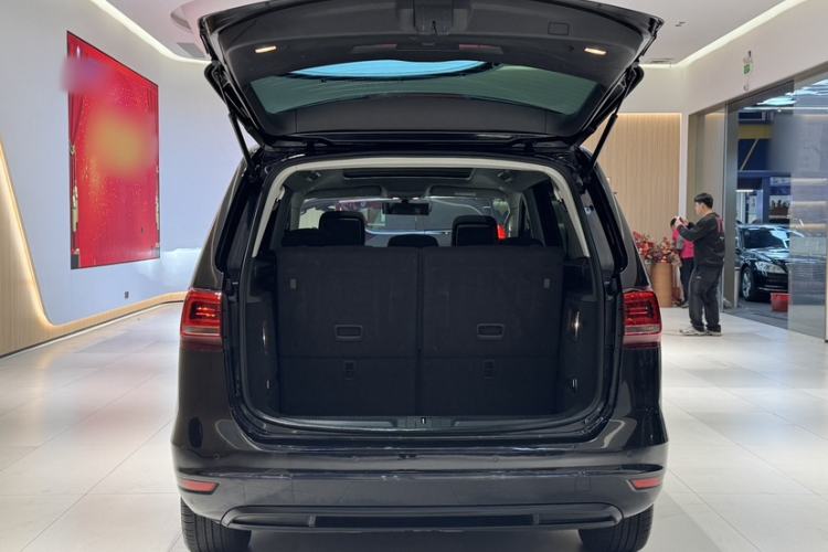 Used Volkswagen Sharan 2016 380TSI Comfort Edition 7-Seater
