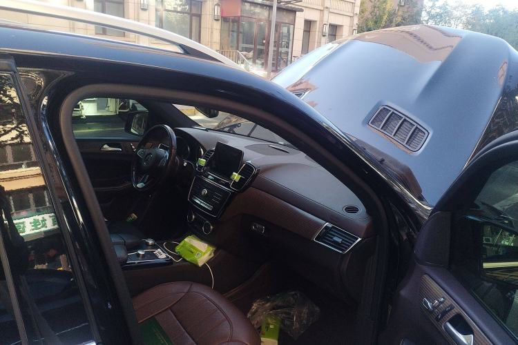 Used Mercedes-Benz GLE 2018 GLE 320 4MATIC Dynamic Edition Collector's Edition
