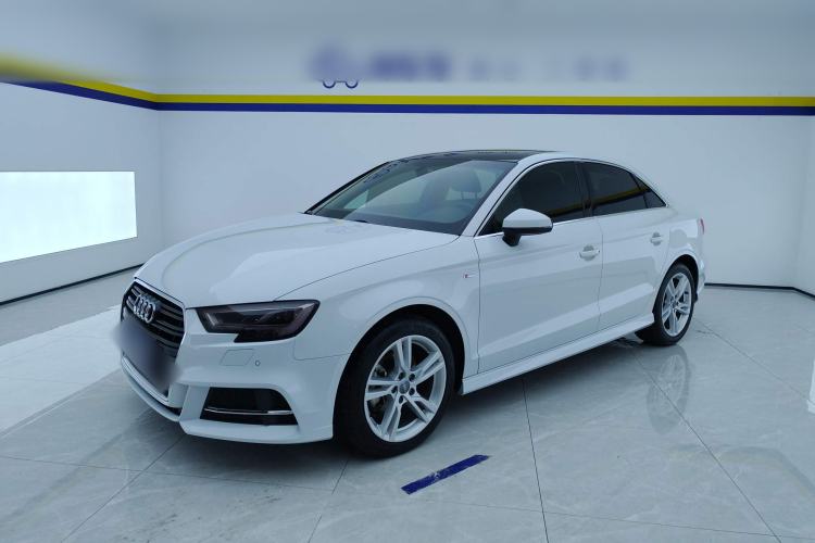Used Audi A3 2019 Limousine 35 TFSI Fashion Edition China V standard
