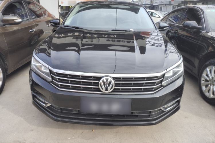 Used Volkswagen Passat 2017 330TSI DSG Luxury Edition
