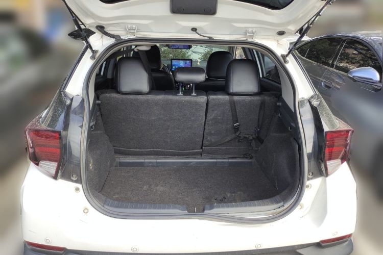 Used Toyota YARiS L 2021 X-Trail 1.5L CVT Leading Edition