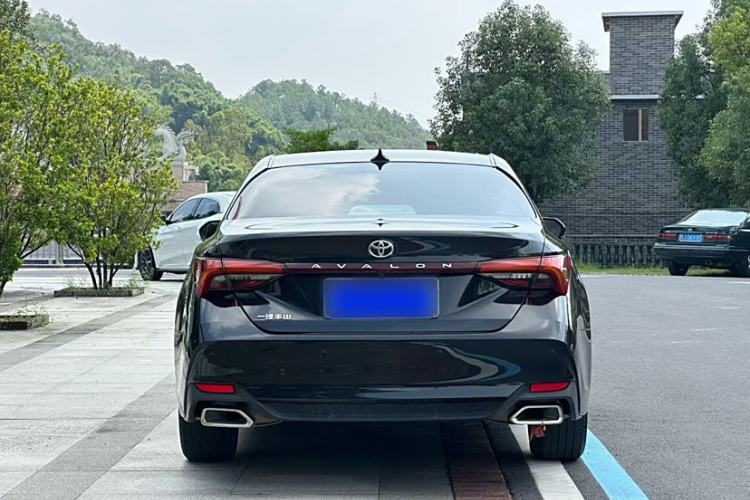 Used Toyota Avalon 2019 2.0L Luxury Edition China VI Standard

