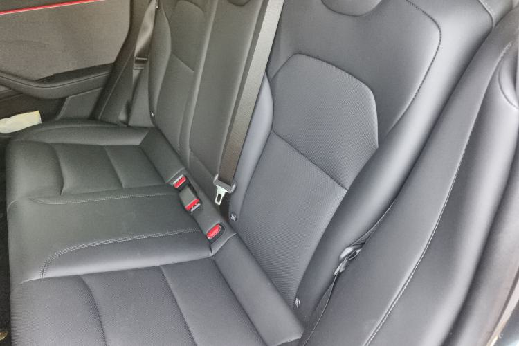 Used Tesla Model 3 2025 Rear-Wheel-Drive Version
