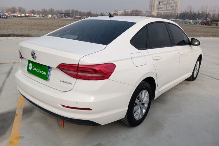 Used Volkswagen Lavida 2019 1.5L Automatic Fashion Edition China VI

