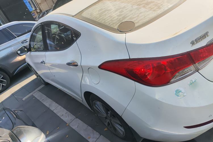 Used Hyundai Elantra 2015 1.6L Automatic Leading Model