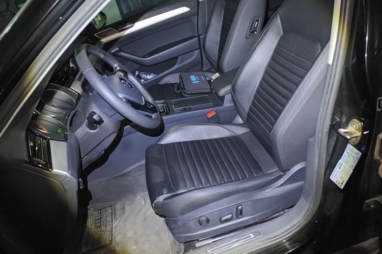 Used Volkswagen Magotan 2018 330TSI DSG Advanced Model