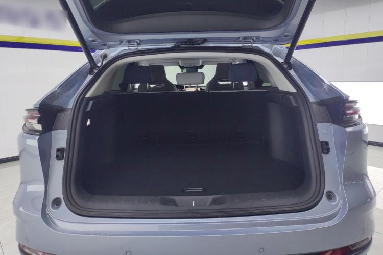 Used Changan UNI-K iDD 2022 Blue Whale iDD 130km 1.5T Prestige Model
