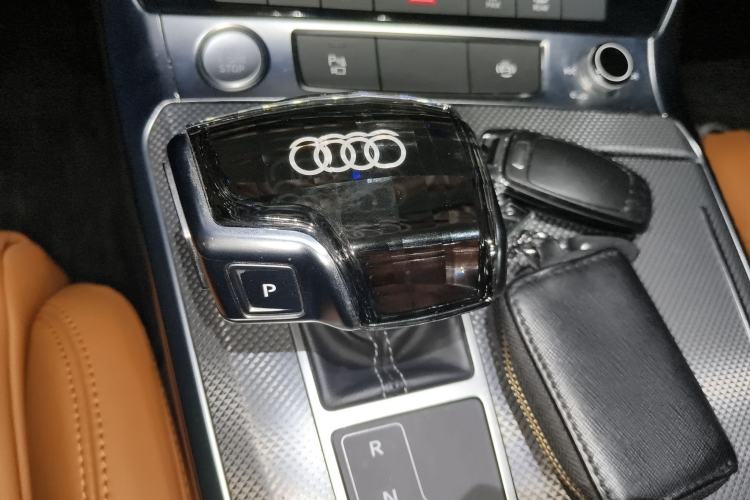 Used Audi A6L 2020 40 TFSI Luxury Dynamic Model
