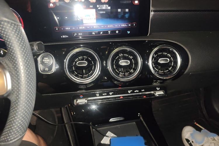 TDK.VehicleDetails.img