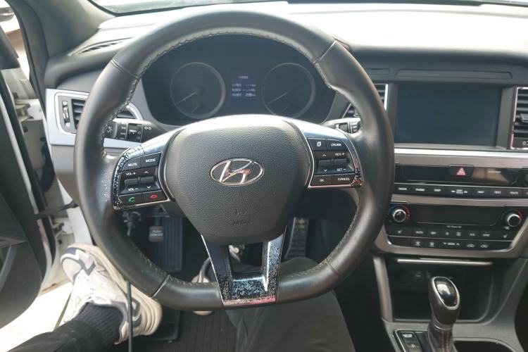 Used Hyundai Sonata 2015 1.6T GLS Smart Model
