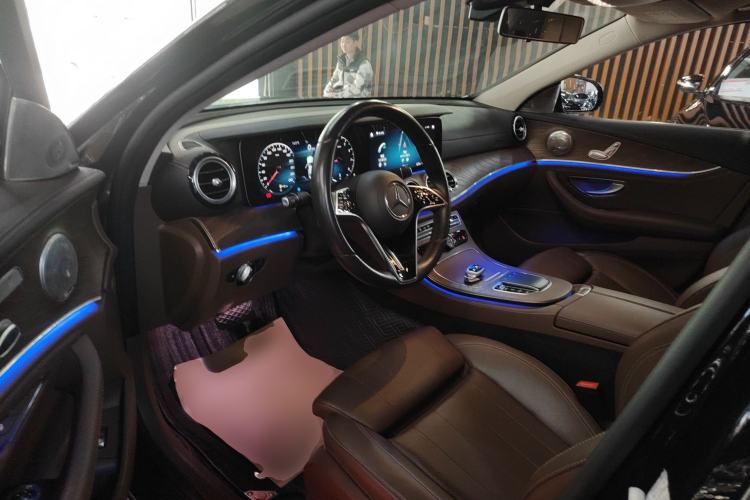 Used Mercedes-Benz E-Class 2021 Facelift E 260 L
