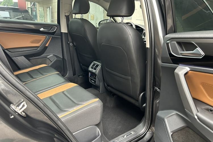 Used Volkswagen Tayron 2020 330TSI Two-Wheel Drive Luxury Smart Connectivity Version
