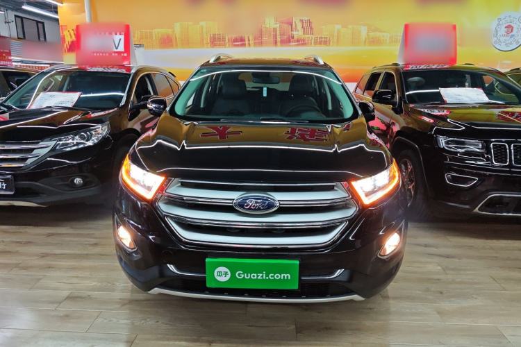 Used Ford Edge 2016 EcoBoost 245 Two-Wheel-Drive Titanium 7-Seater
