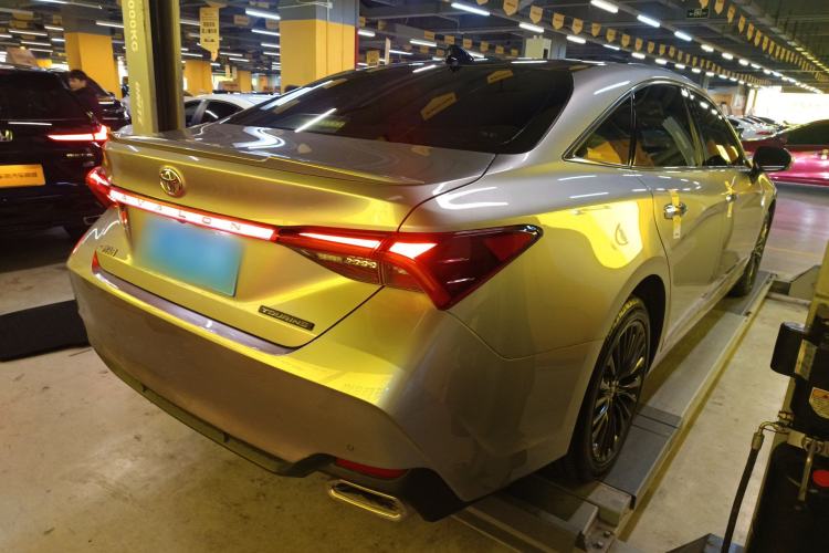 Used Toyota Avalon 2019 2.5L Touring Premium Version China V Standard
