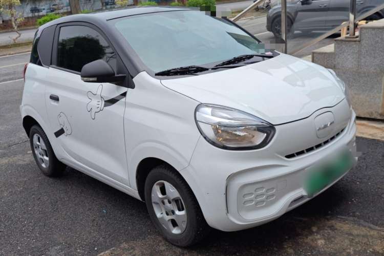 Used Roewe Clever 2021 302 km New Four-Seater Super-Efficient Version
