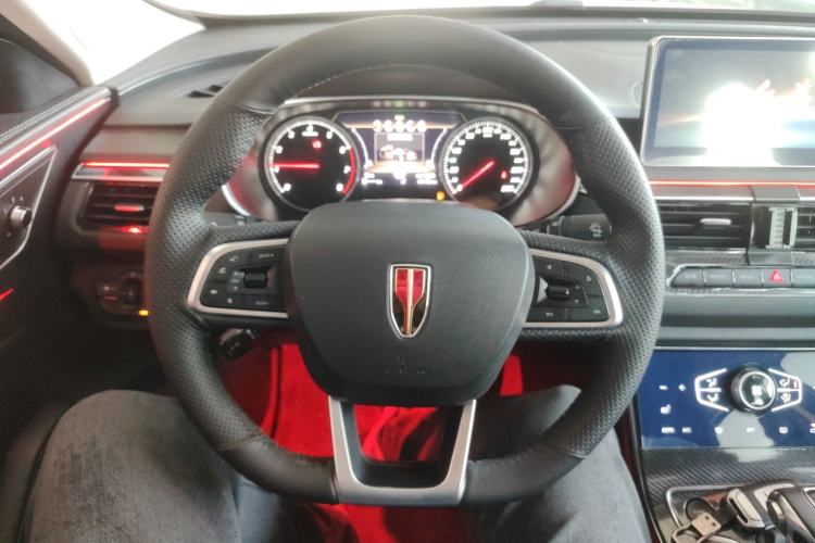 Used Hongqi H5 2022 Classic Model Facelift 1.8T Automatic Smart Connect Flagship Edition
