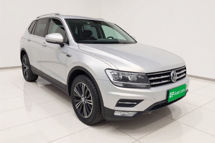 Used Volkswagen Tiguan L 2019 Updated Version 330TSI Automatic Two-Wheel Drive Panoramic Comfort Edition China VI Standard
