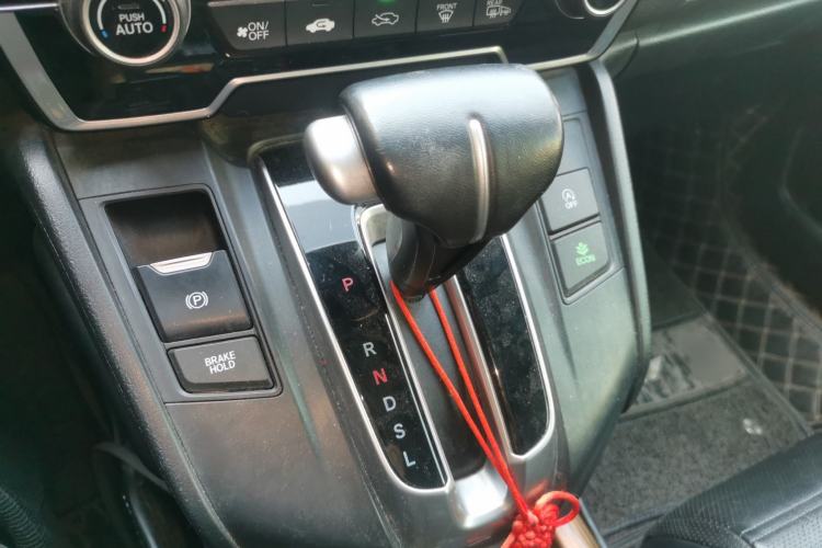 Used Honda CR-V 2017 240TURBO CVT Front-Wheel Drive Fashion Edition