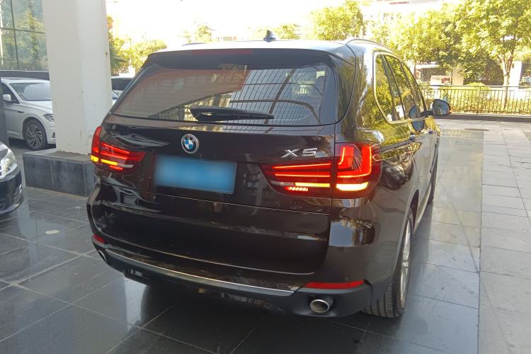 Used BMW X5 2018 xDrive28i
