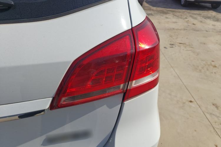 Used Haval H2 2015 1.5T Automatic Two-Wheel Drive Prestige Edition
