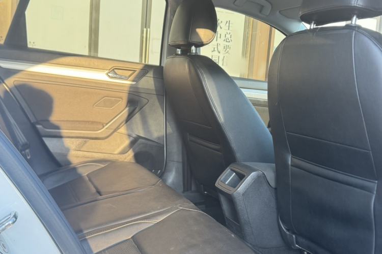 Used Volkswagen Lamando 2018 230TSI DSG Fashion Edition
