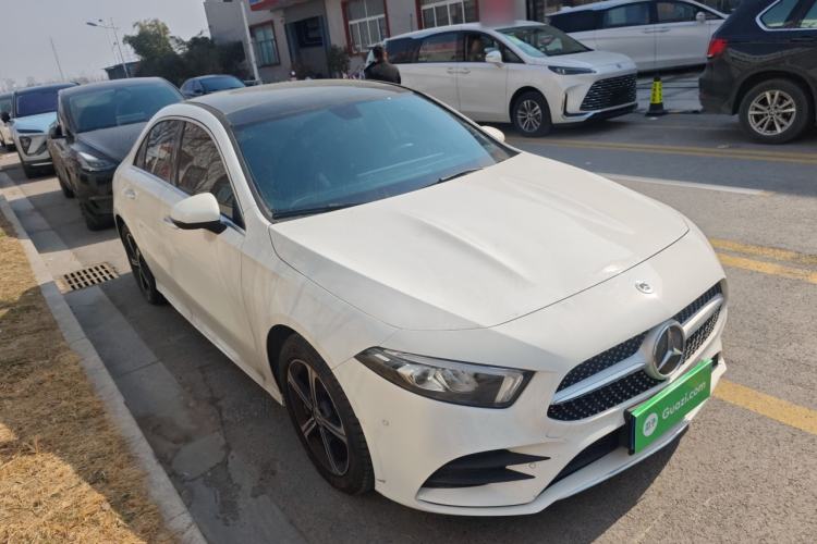 Used Mercedes-Benz A-Class 2022 Revised Version A 200 L Sport Sedan Fashionable Style