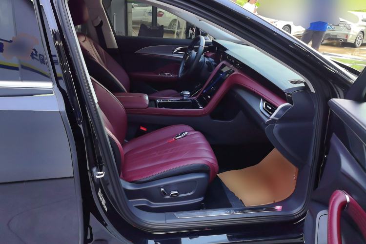 Used Hongqi H5 2024 2.0T Automatic Smart Connect Flagship Edition
