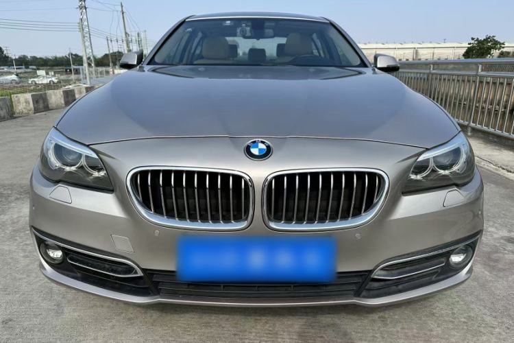 Used BMW 5 Series 2014 525Li Luxury Design Package
