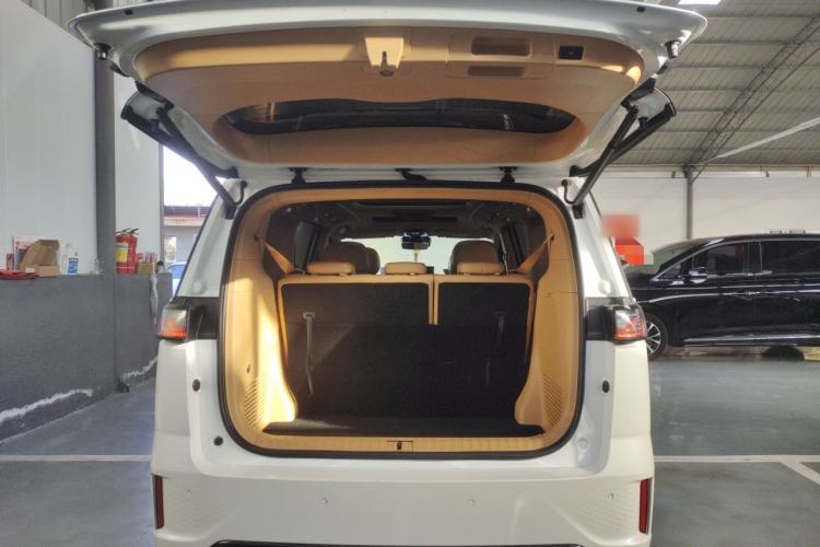 Used VOYAH Dream 2022 Low-Carbon Edition Dream+ Smart Enjoyment Package
