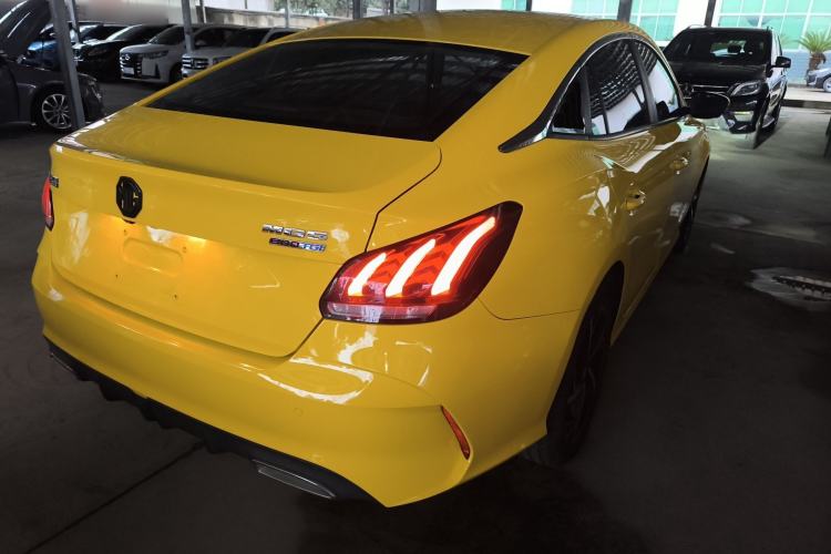 Used MG 5 2021 300TGI DCT Elegant Luxury Edition
