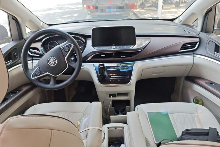 Used Buick GL8 2021 Land Cruiser Executive Class 652T Luxury Model