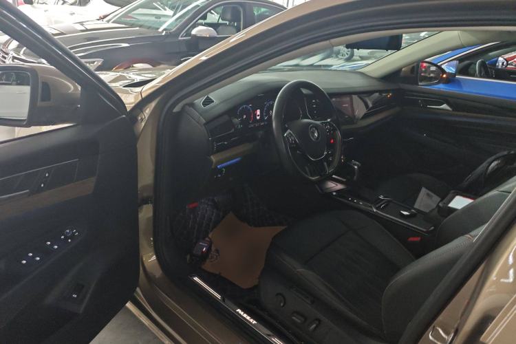 Used Volkswagen Passat 2019 380TSI Prestige Edition China VI Standard