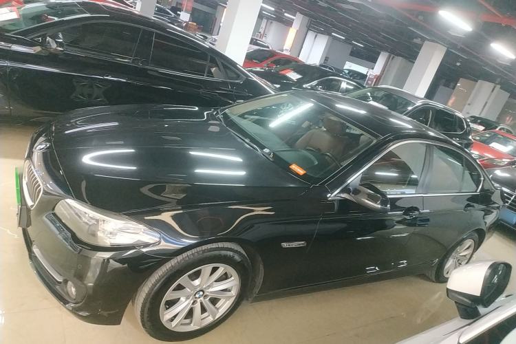 Used BMW 5 Series 2014 520i Elegant Edition
