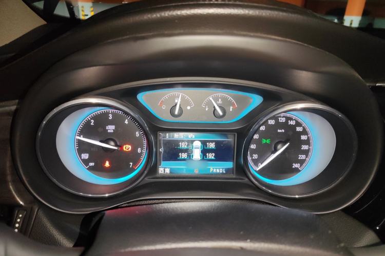 Used Buick Envision 2016 28T Four-Wheel Drive Luxury Model
