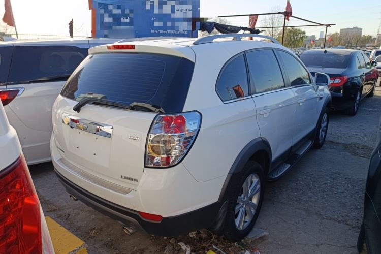 Used Chevrolet Captiva 2014 2.4L 4x4 Flagship Edition 7 Seats