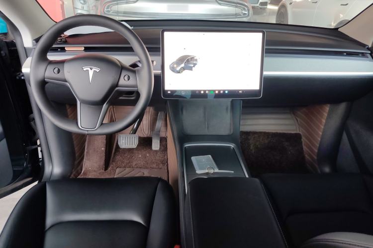 Used Tesla Model Y 2024 Rear-Wheel-Drive Version
