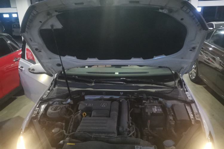 Used Volkswagen Golf 2020 200TSI DSG Comfortable and Ambitious Edition