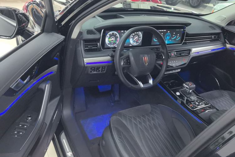 Used Hongqi HS5 2022 Facelifted Version 2.0T Smart Connect Flagship All-Wheel-Drive Edition