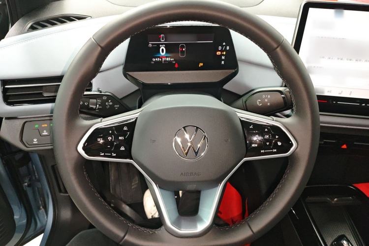 Used Volkswagen ID.4 X 2025 Smart Version Pure & Intelligent Enjoyment Edition
