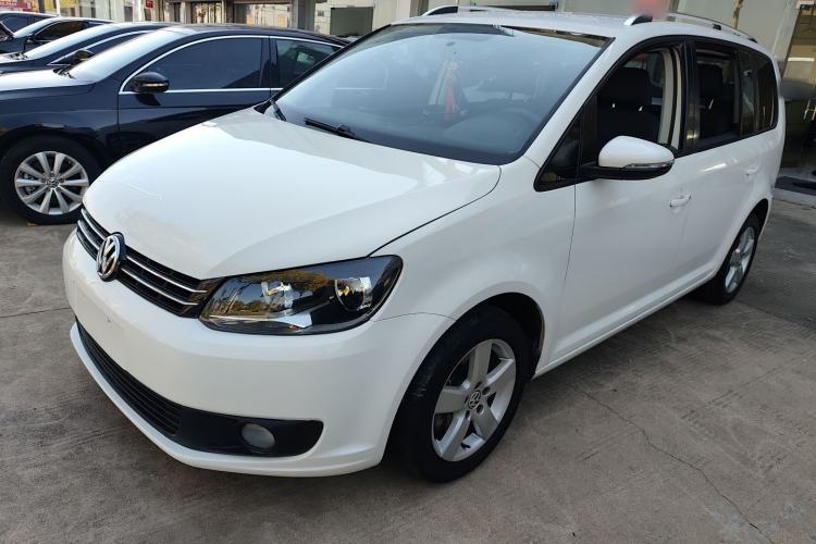 Used Volkswagen Touran 2013 1.4T Manual Fashion Edition 5 Seats
