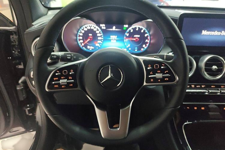 Used Mercedes-Benz GLC 2021 GLC 260 L 4MATIC Dynamic Edition
